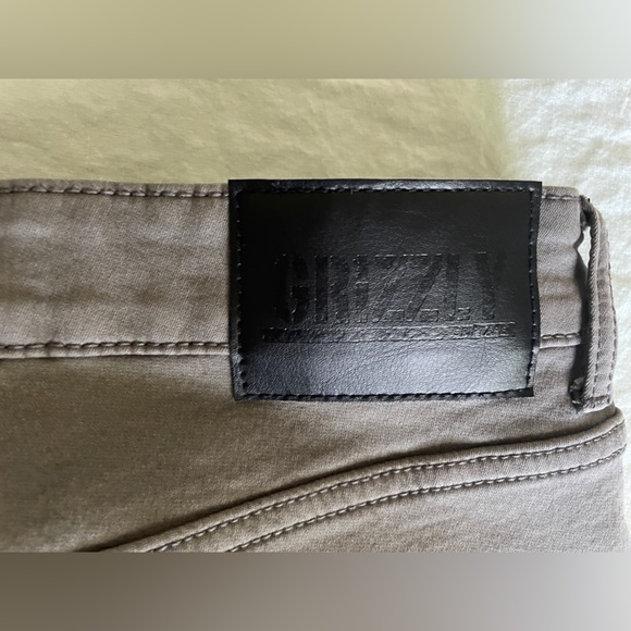 Grizzly Men’s Pants - Picture 6 of 6